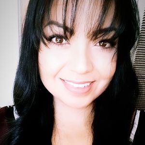 Meet your Posher, Jacqueline